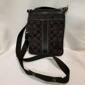 Coach Black Signature Swing Pack Crossbody